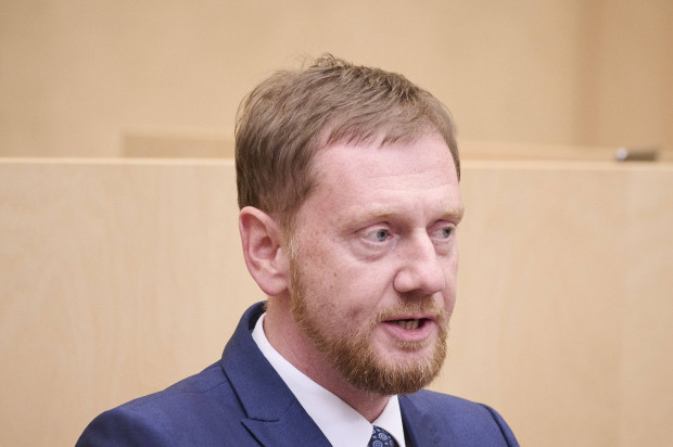 Kretschmer nennt Politik der Grünen „ökologischen Irrsinn“ – und warnt vor Aufruhr