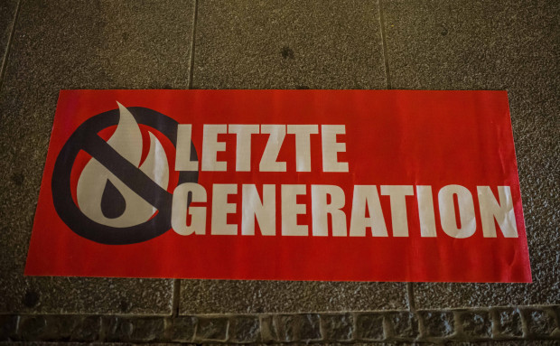 „Letzte Generation“ weigert sich, Geld und Verantwortlichkeit offenzulegen