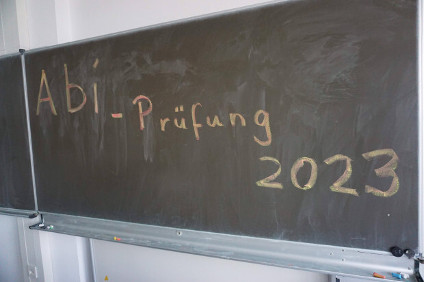 „Bildungsland NRW“ verschiebt Abi-Prüfungen wegen Computerpanne