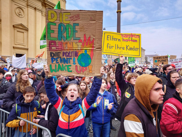 „Schule im Aufbruch“ trainiert Kindern wokes Denken an