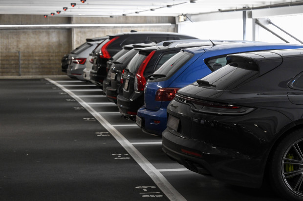 E-Autos könnten für Parkhäuser „katastrophale Folgen“ haben