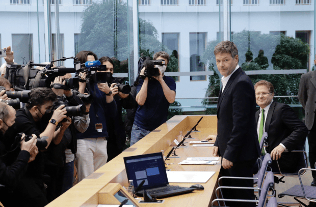 Auf dem Weg des wirtschaftlichen Absturzes: vorwärts immer, rückwärts nimmer