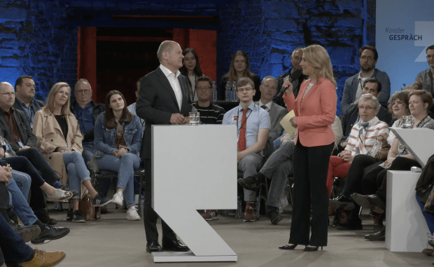 Über Bürgernähe beim Kanzlergespräch – mit rot-grünen Politikern