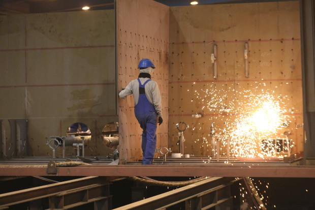 Produktion der deutschen Wirtschaft stürzt im März ab