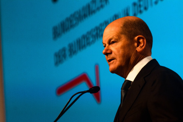 Kanzler Olaf Scholz drückt sich vor seiner Verantwortung in der Flüchtlingskrise