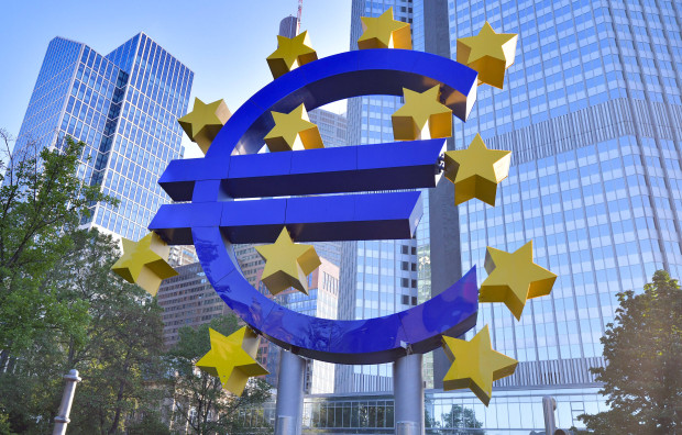 Herzlichen Glückwunsch, EZB – Herzliches Beileid, Bürger Europas