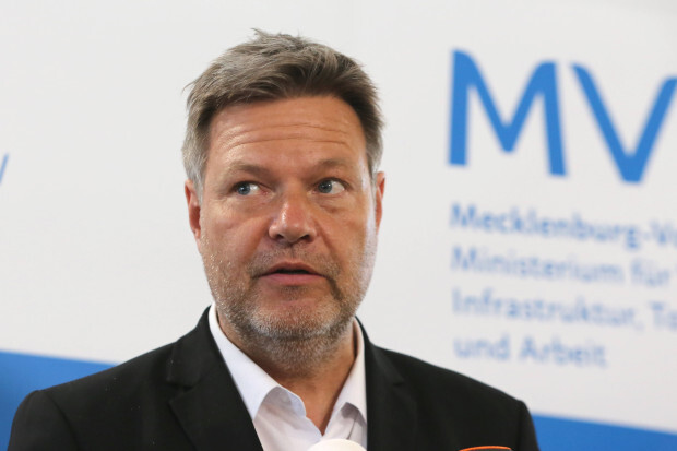 Robert Habeck möchte Rügen zum Industriehafen machen