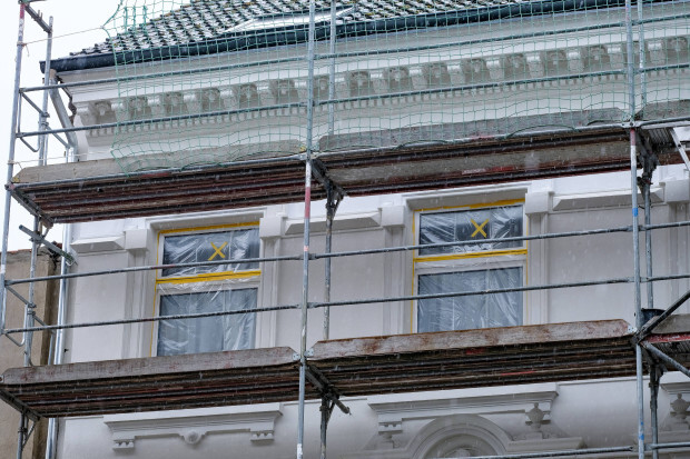 Wohnungsnot nimmt zu: Baugenehmigungen um gut 30 Prozent eingebrochen