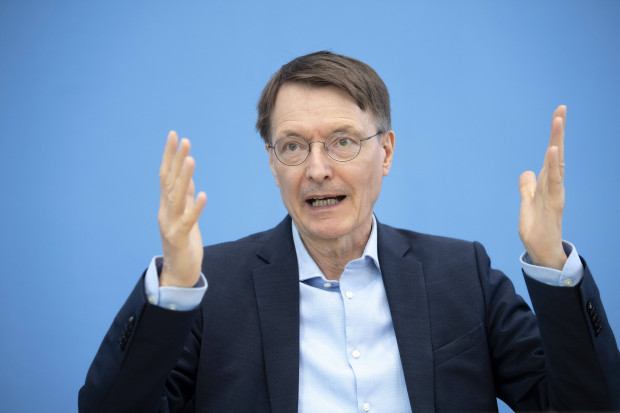 Lauterbach: Querdenker stören Hitzetote nicht