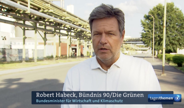 Habecks neue Volkswirtschaftslehre: Die Unternehmen investieren schon noch, nur nicht in Deutschland