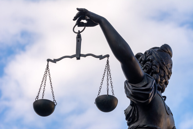 Ein politisches Urteil? Impfarzt Habig für falsche Pässe verurteilt