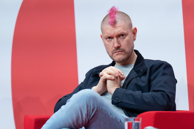 Über 10.000 Euro für Sascha Lobo auf saarländische Landeskosten