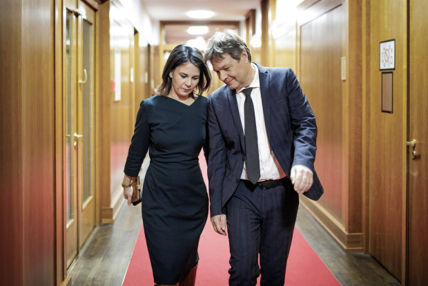 Das gaben Baerbock & Co. in nur 180 Tagen für ihr Styling aus