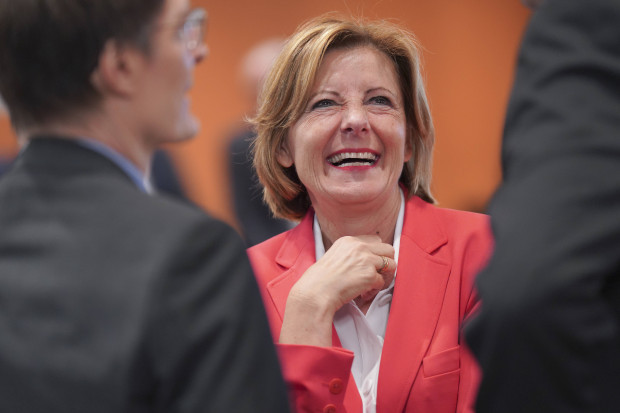 Malu Dreyers Amt ist im Krieg gegen halbe Brote