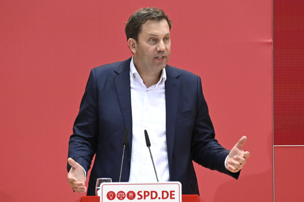 Mehrheit lehnt SPD-Vorschlag zur Steuererhöhung ab