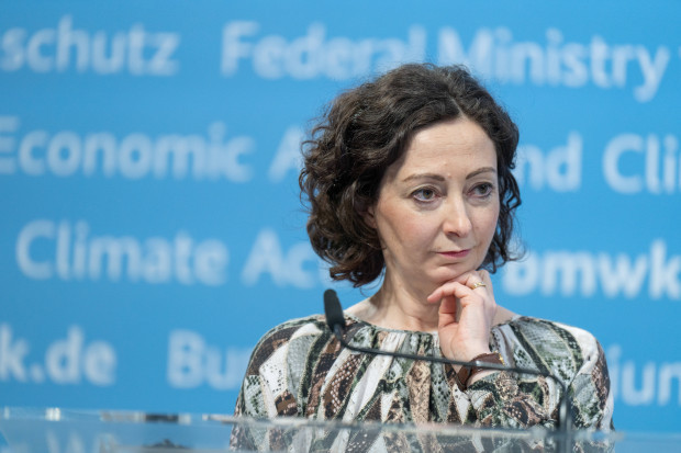 Wenn die Verbraucherzentrale den Grünen zur Hilfe eilt