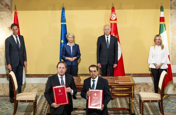 EU und Tunesien vereinbaren Flüchtlingsabkommen