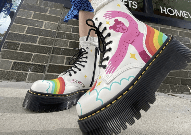 Operative Brustentfernungen: Die Verklärung von Selbstverstümmelung als Selbstbestimmung