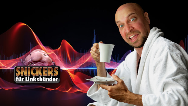 Mein Kaffee mit Snicklink: Ein Gespräch über Satire, Glaube und den KI-Gott