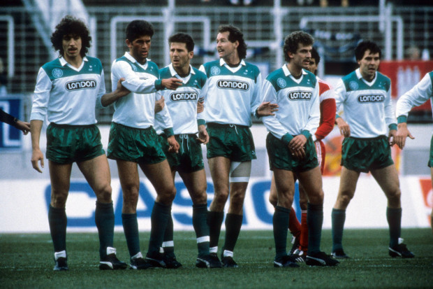 „Zieht Euch doch ein Gummi über den Daumen“ – Der Skandal um die Trikotwerbung beim FC Homburg