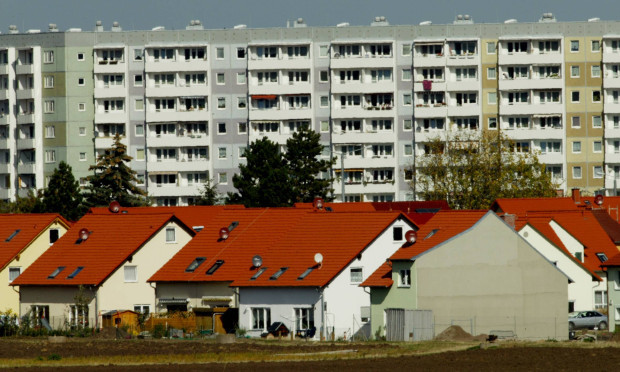 Platte oder Eigenheim? Die Politik und die Bauwirtschaft