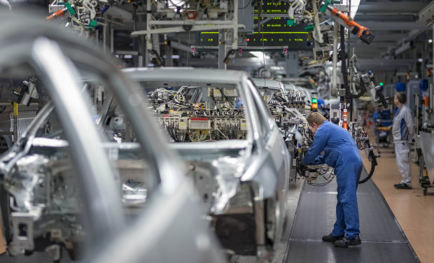 Deutsche Industrieproduktion bricht im Juni stark ein