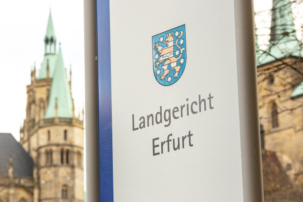 Weimarer Richter zu zwei Jahren Haft verurteilt – Das Recht beugt sich vor den Herren