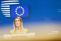 EU-Parlamentspräsidentin Metsola: „Gegner des Migrationspakts isolieren“