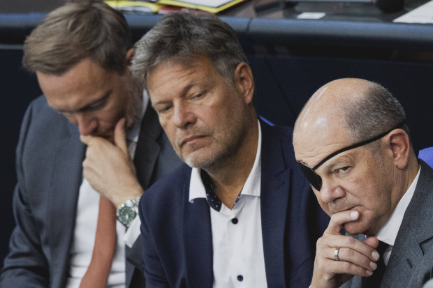 Mehr als die Hälfte der Deutschen ist unzufrieden mit der Bundesregierung