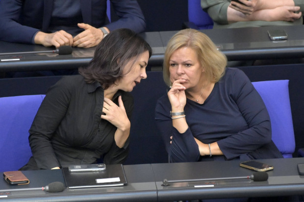 Faeser redet sich bei Migration auf EU-Lösungen hinaus, blockiert diese aber