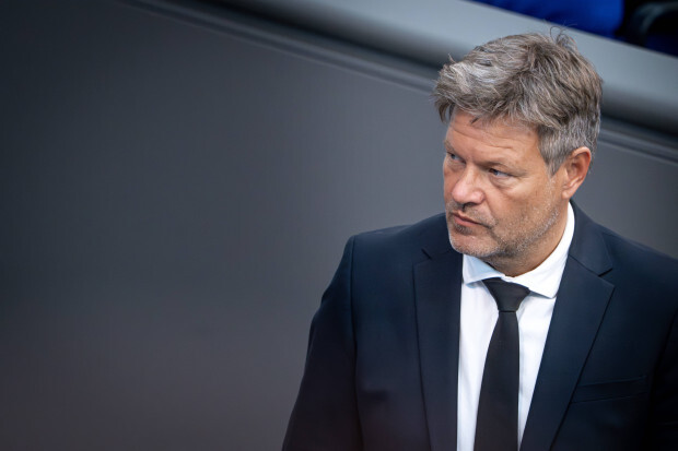 Habecks Heizhammer und die Physik