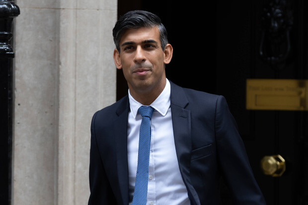 Premierminister Sunak will „Verkehrs- und Energiewende“ verschieben