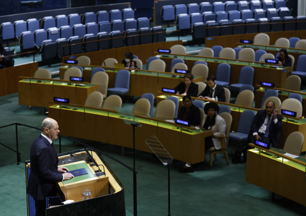 In Multipolaritätsjargon getarntes Plädoyer für den Krieg