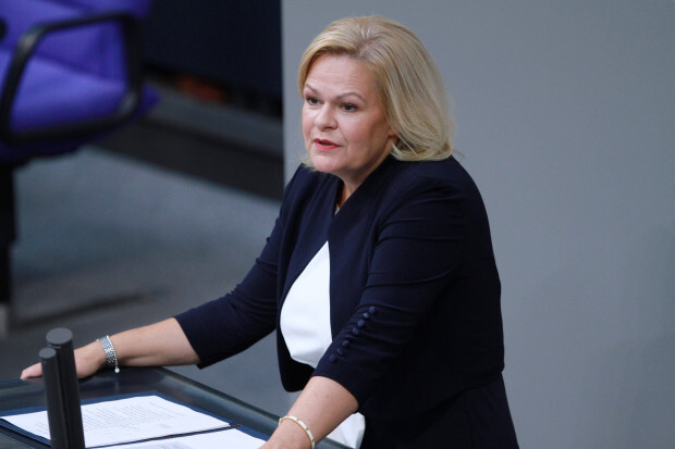 „Die vollendete Realititätsverweigerung“ im Bundestag