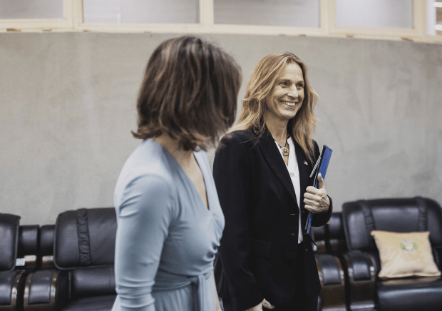 Wie Baerbocks grüne Staatsministerin für die BDS-Bewegung gegen Israel eintritt