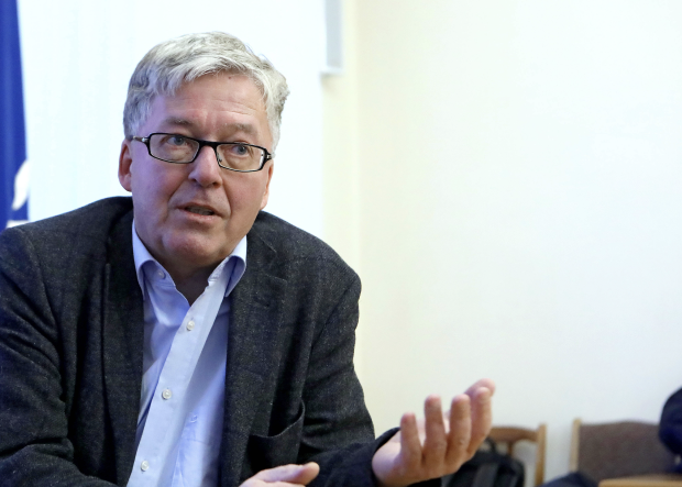 Bartels: „Verteidigungsfähigkeit wichtiger als Klimaschutz und Gender“