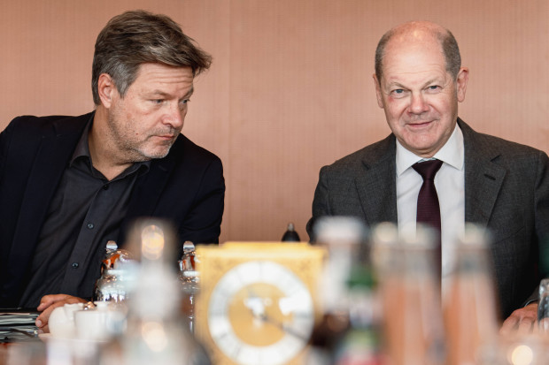 Wissenschaftler watschen Politik der Ampel ab