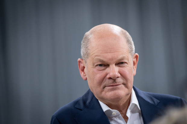 Scholz und der grüne NRW-Justizminister Limbach müssen antworten