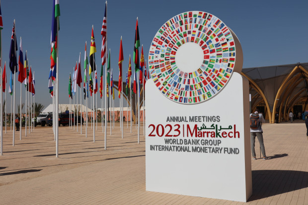 Inflation zwingt Notenbanken weiter zum Gegensteuern – IWF-Ökonomen erwarten dennoch Wirtschaftswachstum