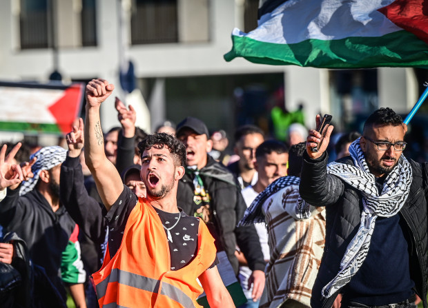 Das zu späte Wendemanöver der großen Medien-Tanker