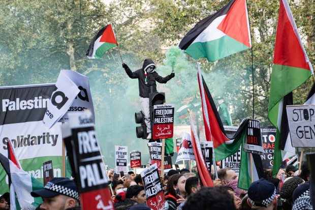 Verschwiegener Terrorangriff in Großbritannien hat Zusammenhang mit Gaza-Konflikt