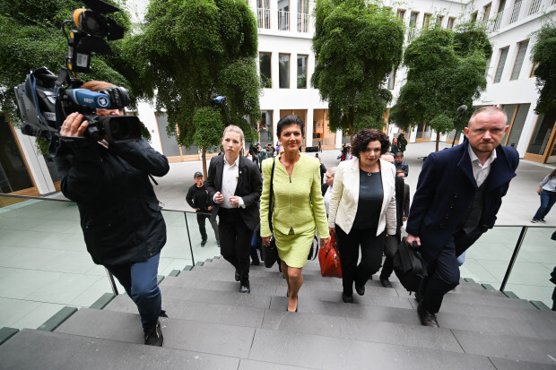 Wo ist jetzt Dein Messias, Deutschland?