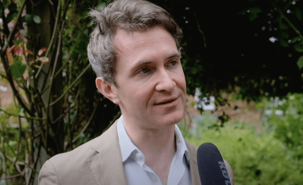 Wer ist Douglas Murray, über den sich deutsche Grüne und Linke so aufregen?