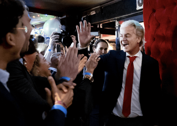 Partei von Geert Wilders gewinnt Wahlen in den Niederlanden