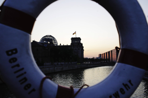 Deutsche Schuld, global verfügbar