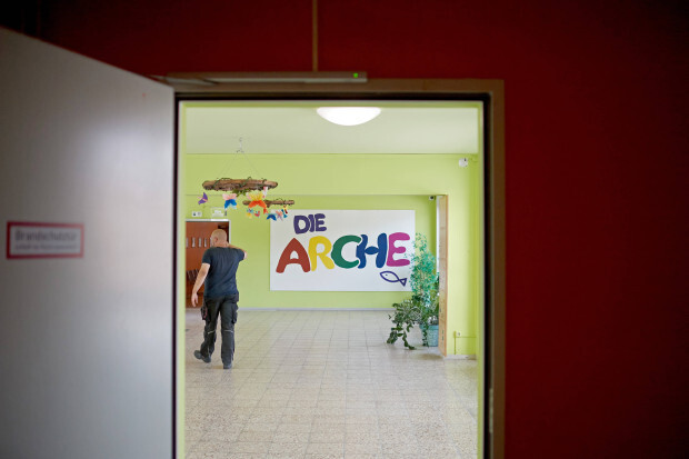 Arche-Sprecher warnt vor radikalen Jugendlichen