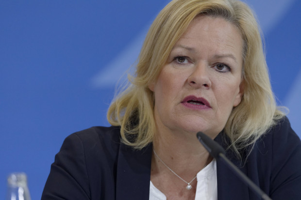 Faeser plant Strafen für „Seenotretter“