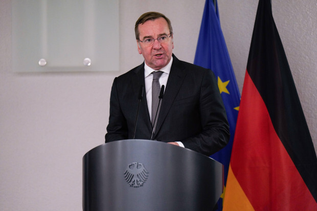 Deutschlands „Kriegstüchtigkeit“ – Verteidigungsminister stellt neue Richtlinien vor
