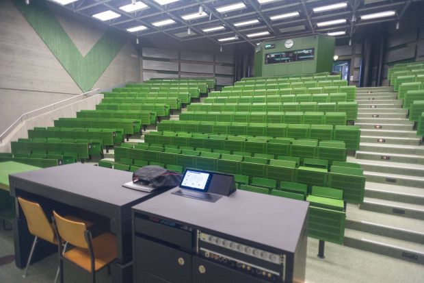 Universität Stuttgart schließt im Winter Hörsäle – um Energie zu sparen