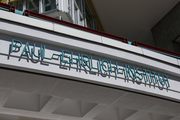 Das Paul-Ehrlich-Institut macht sich lächerlich